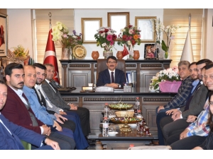 Ak Parti Şehzadeler Teşkilatlarından Başkan Çelik’e Tebrik