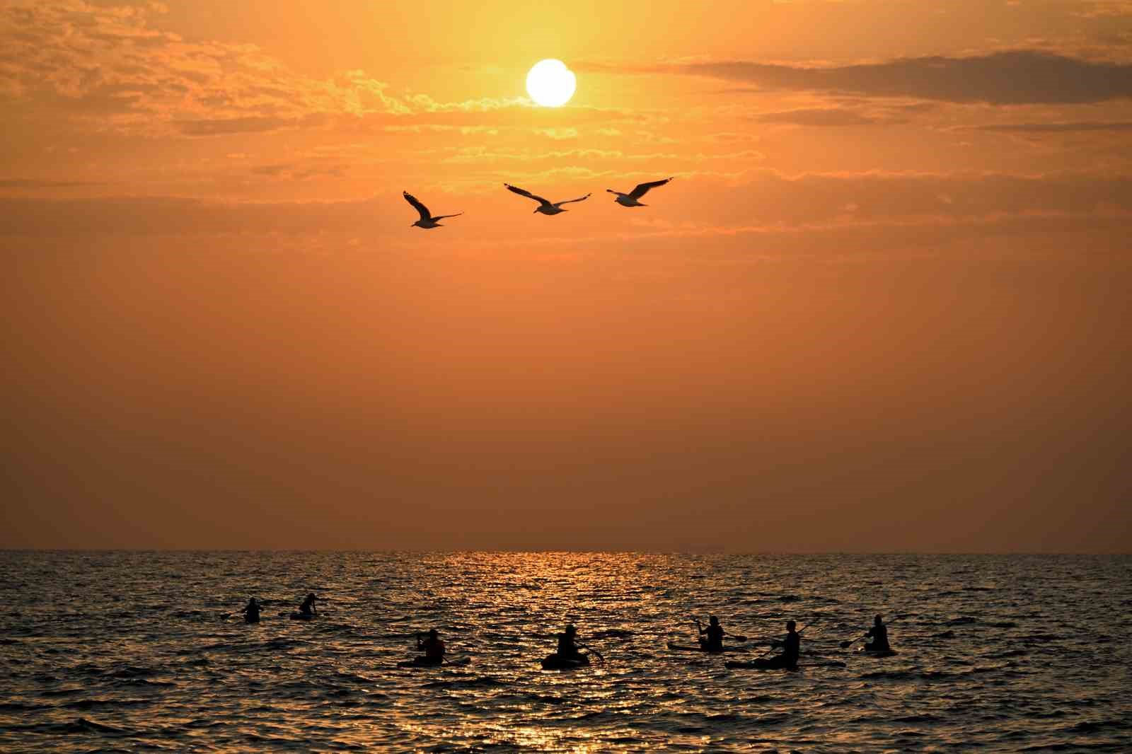 mersin-de-deniz-sporlari-ucretsiz-egitimlerle-yayginlasiyor