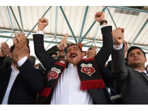 Başkan Vidinlioğlu İle Başkan Aydın, Kastamonuspor’a Destek Oldu