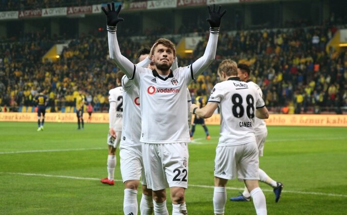 Beşiktaş'ta Ljajic'e 500 Bin Euro Zam