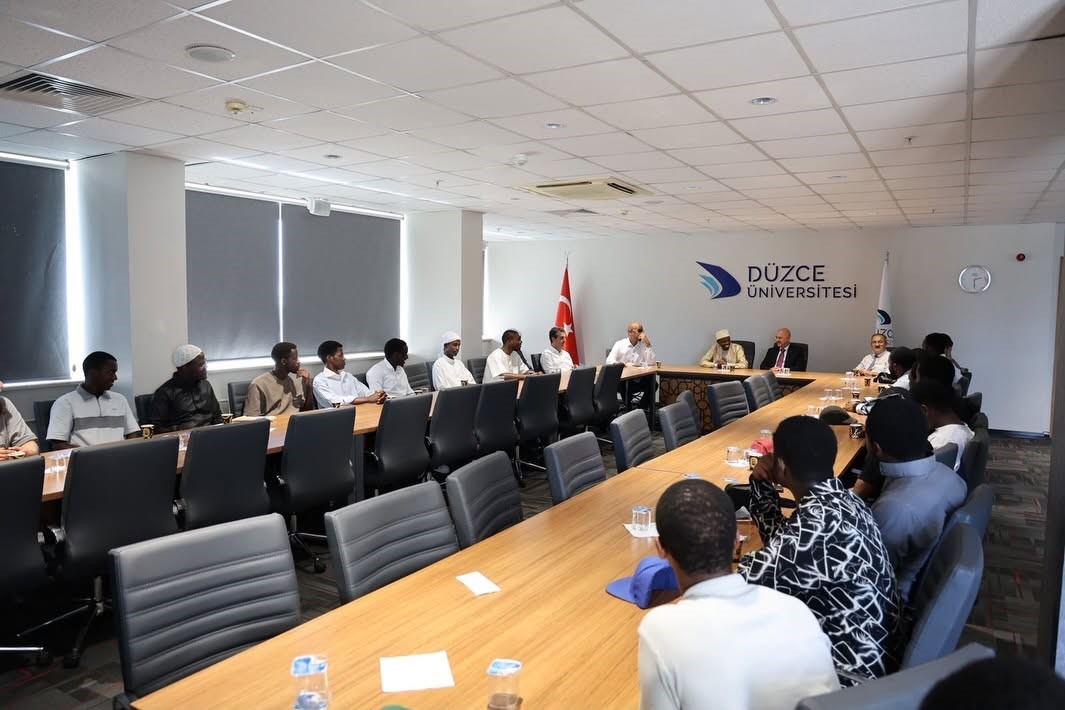 ruanda-muftusu-rektor-sozbir-ile-gorustu