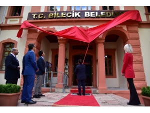 ’Saray’ İbaresi Yerine ’T.c.’ İbaresi Yazıldı