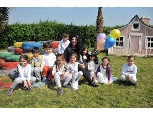 Yemyeşil Atmosferde Özgüvenli Çocuklar Yetiştiriyorlar