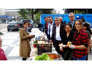Okul Kütüphanesi Ve Yemekhanesi İçin Kermes