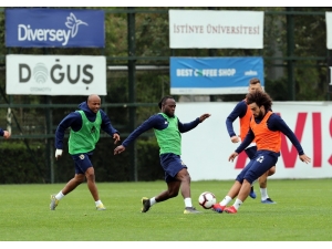 Fenerbahçe, Derbi Hazırlıklarını Sürdürdü