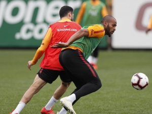 Başkan Cengiz Ve Albayrak’tan Takıma Derbi Morali