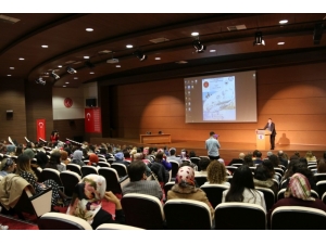 Nevü’de ‘Nevşehir Hacı Bektaş Veli Üniversitesi Cerrahi Hemşireliği Sempozyumu’ Düzenlendi