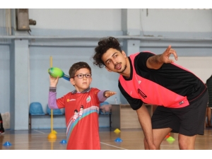 Atletizm Federasyonundan İstihdama Katkı