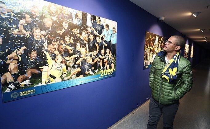 Alex De Souza'dan Denilson'a Sitem!