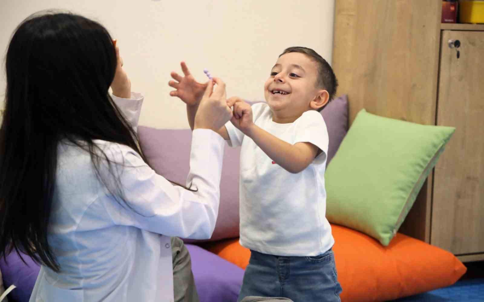 5-yillik-bekleyis-mutlu-sona-erdi-hazar-ali-ilk-kez-anne-dedi