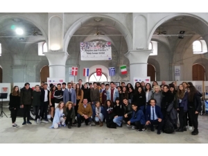 Mülteci Sorunu Öğrencilerin Proje Konusu Oldu