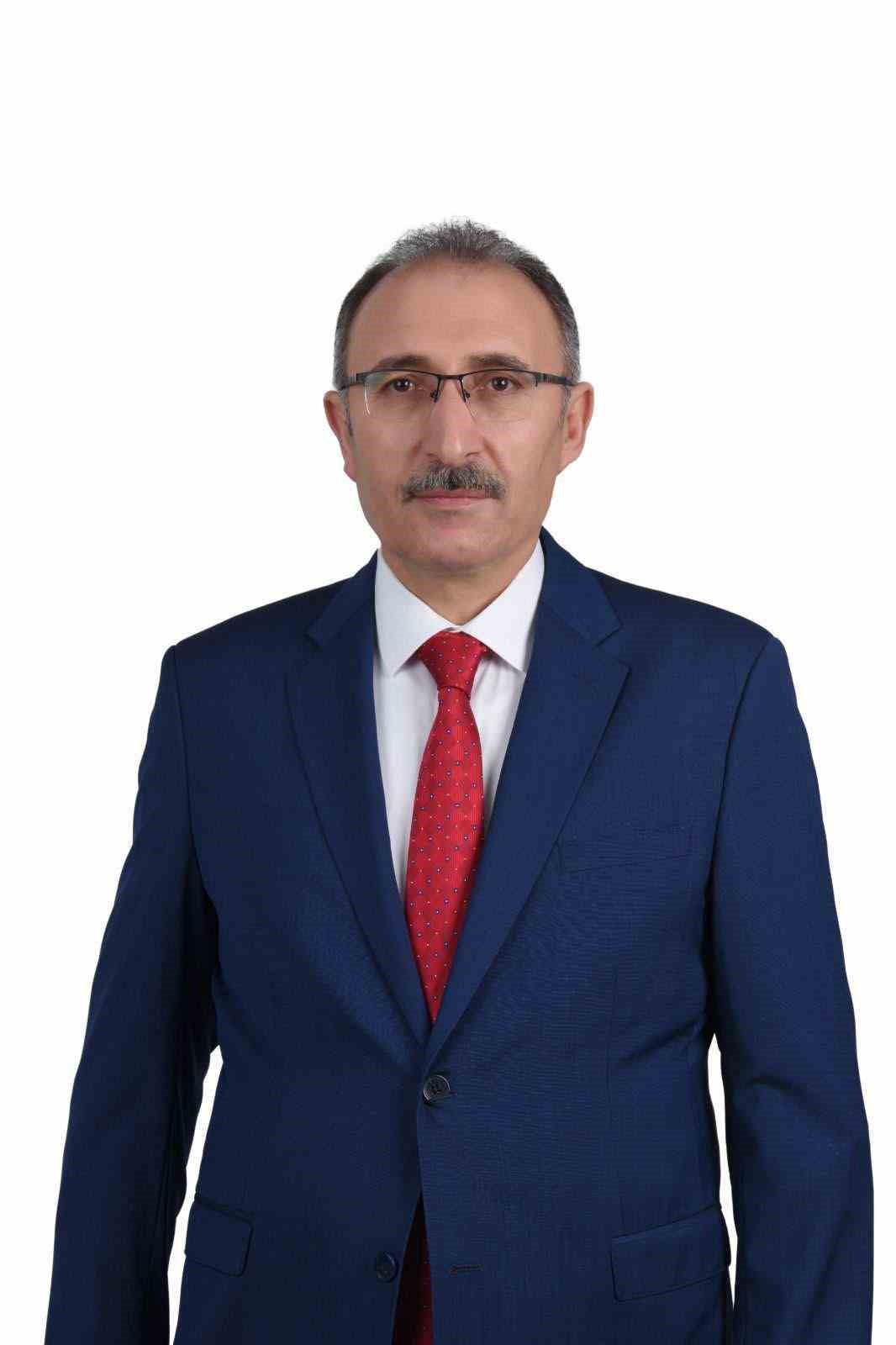 rektor-goktas-ogrencileri-firat-universitesi-ne-davet-etti