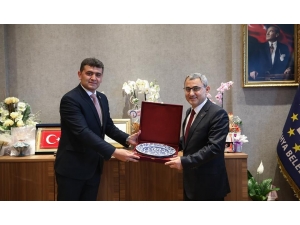 Aslanapa Belediye Başkanı Ve Meclis Üyeleri’nden Alim Işık’a Hayırlı Olsun Ziyareti