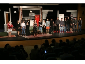 Odunpazarı Tiyatrosu’ndan Yeni Oyun