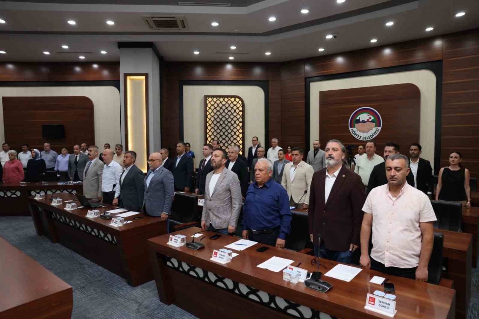 korfez-de-52-altin-kiraz-festivali-nin-tarihi-belli-oldu