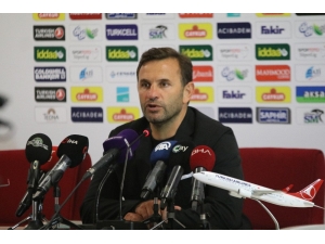 Okan Buruk: “Ligin Altıyla Olan Bağımızı Bugün Kopardığımızı Düşünüyorum”