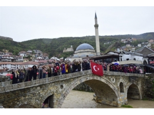 Kyk Öğrencilerine Balkan Gezisi