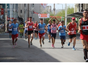 Şanlıurfa’da Kurtuluş Koşusu