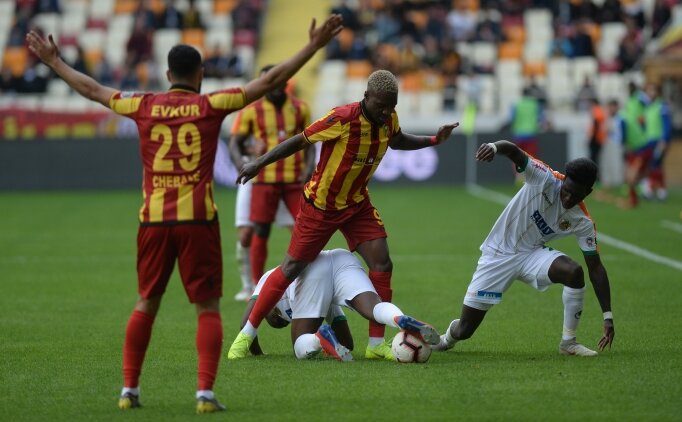 Malatya'da Iki Penaltı, Iki Kırmızı, Puanlar Paylaşıldı