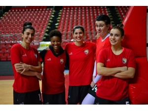 Bellona Kayseri Basket 8 Kez Kazandı