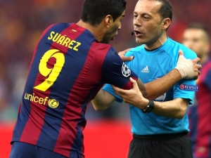 Cüneyt Çakır’a Devler Ligi’nde Görev