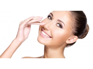 Burun Düşüklüğüne Ameliyatsız Çözüm