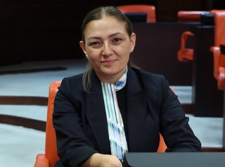 ak-parti-erzurum-milletvekili-fatma-oncu-palanextreme-yi-tbmm-gundemine-tasidi