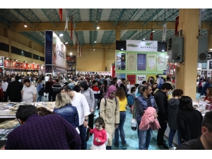 Denizli 3. Kitap Fuarı’nı 320 Bin Kişi Ziyaret Etti