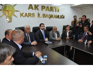 Ak Parti Kars İl Başkanlığı’nda Değerlendirme Toplantısı Yapıldı