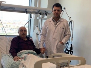 Hastanın Kalp Damarı, Atar Damardan Girilerek Açıldı