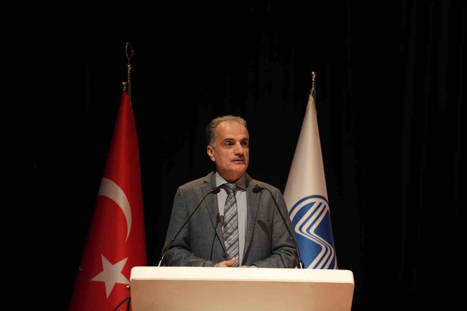 sakarya-universitesi-rektoru-tekrar-hamza-al-oldu