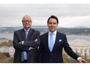 Dünya Çocuklarının Sağlığı Türk Baba-oğula Emanet