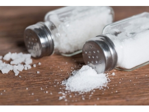 Tuzu Azaltarak Kalbi Korumanın 10 Pratik Yolu