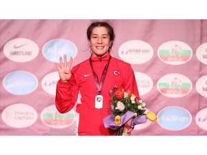 Milli Güreşçi Yasemin Adar, 4. Kez Avrupa Şampiyonu