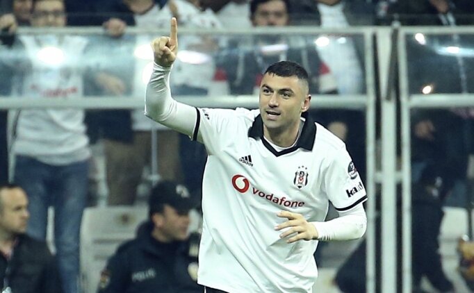 Beşiktaş'ta 5 Santrafor Bir Burak Yılmaz Değil!