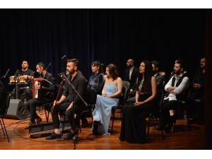 Hangimiz Sevmedik Türk Halk Müziği Konseri Saü’de Düzenlendi