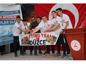 Rafting Düzce Takımı Tarihinde İlk Kez Milli Takıma Seçildi