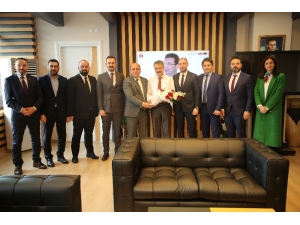 Deveci: “Dünya Bizi İzleyecek”