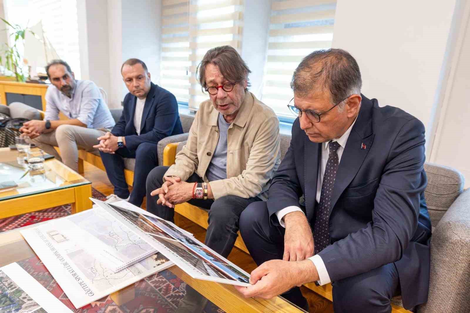 baskan-tugay-ve-sepil-goztepe-nin-inciralti-projesini-gorustu