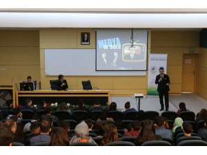 Bi’ Dolu Medya İsimli Etkinlik Düzenlendi