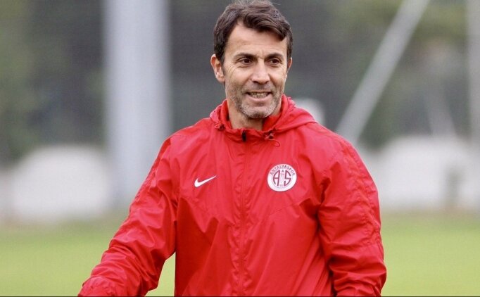 Bülent Korkmaz'dan Cüneyt Çakır'a Tebrik!