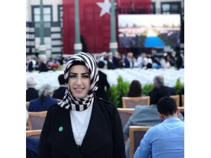 Kadın Kolları Ve Gençlik Kolları Başkanı İstifasını Duyurdu