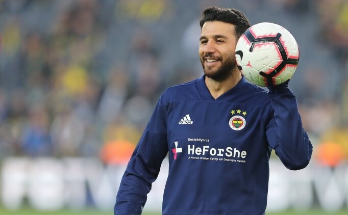 Fenerbahçe'de İsmail Köybaşı, Cezalı Duruma Düştü!