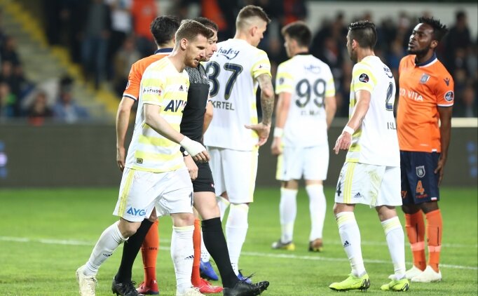 Fenerbahçe'de Serdar Aziz Şoku!