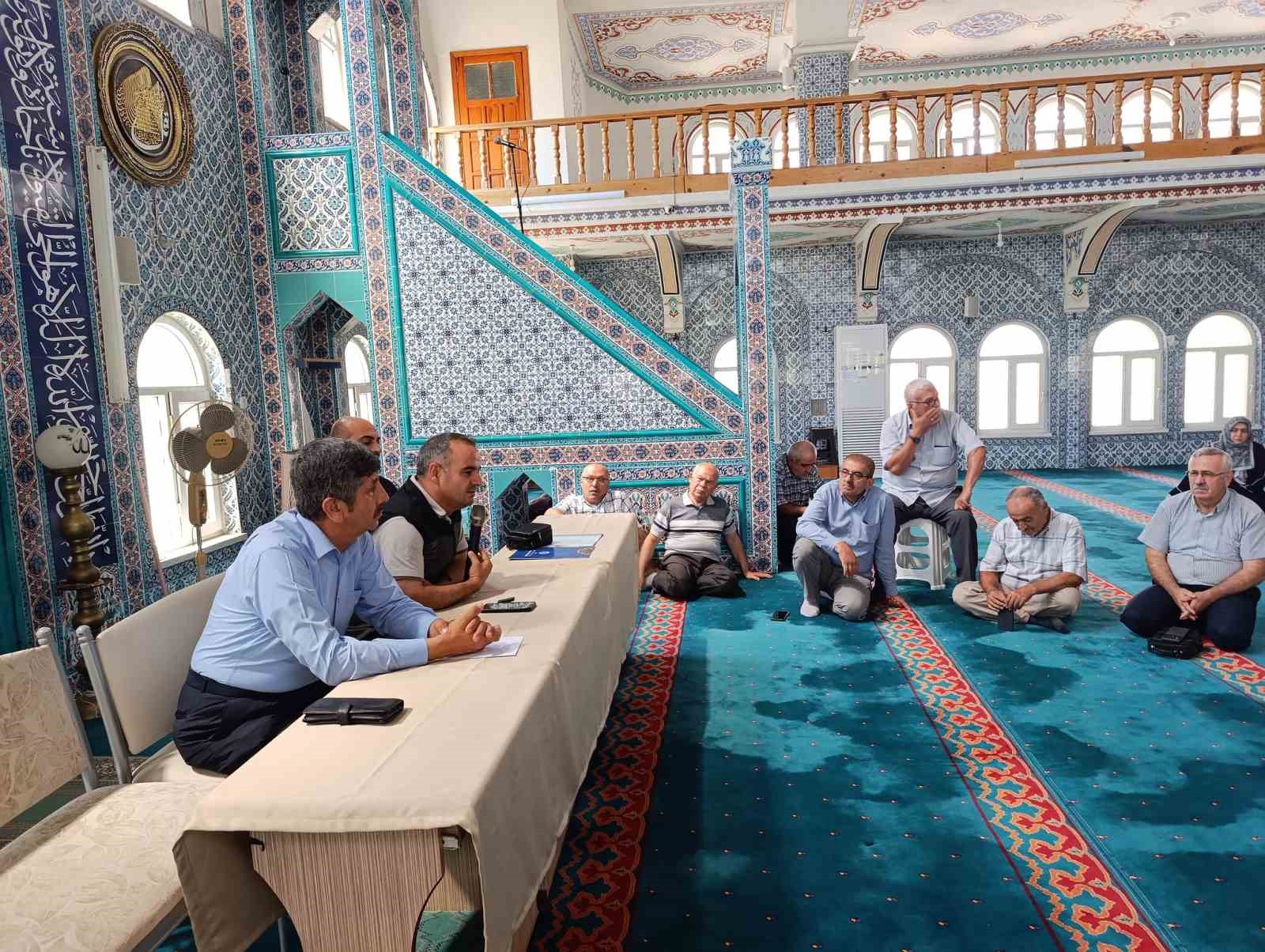 anamur-da-din-gorevlilerine-yaz-kur-an-kurslari-semineri