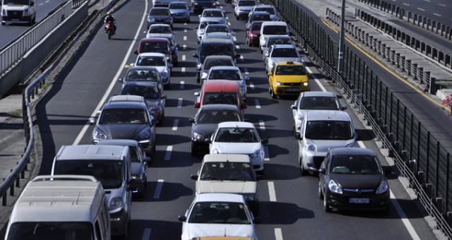 Trafik Kurallarını İhlal Eden Sürücüler Daha Fazla Trafik Sigortası Ödeyecek
