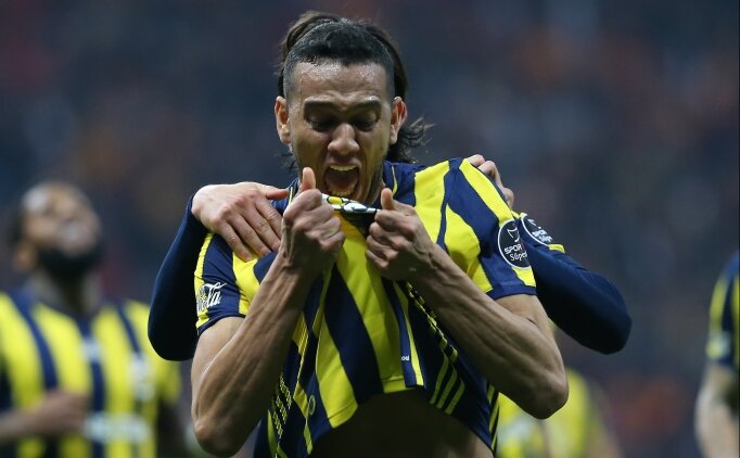 Fenerbahçe'de Acı Itiraf; Josef De Souza