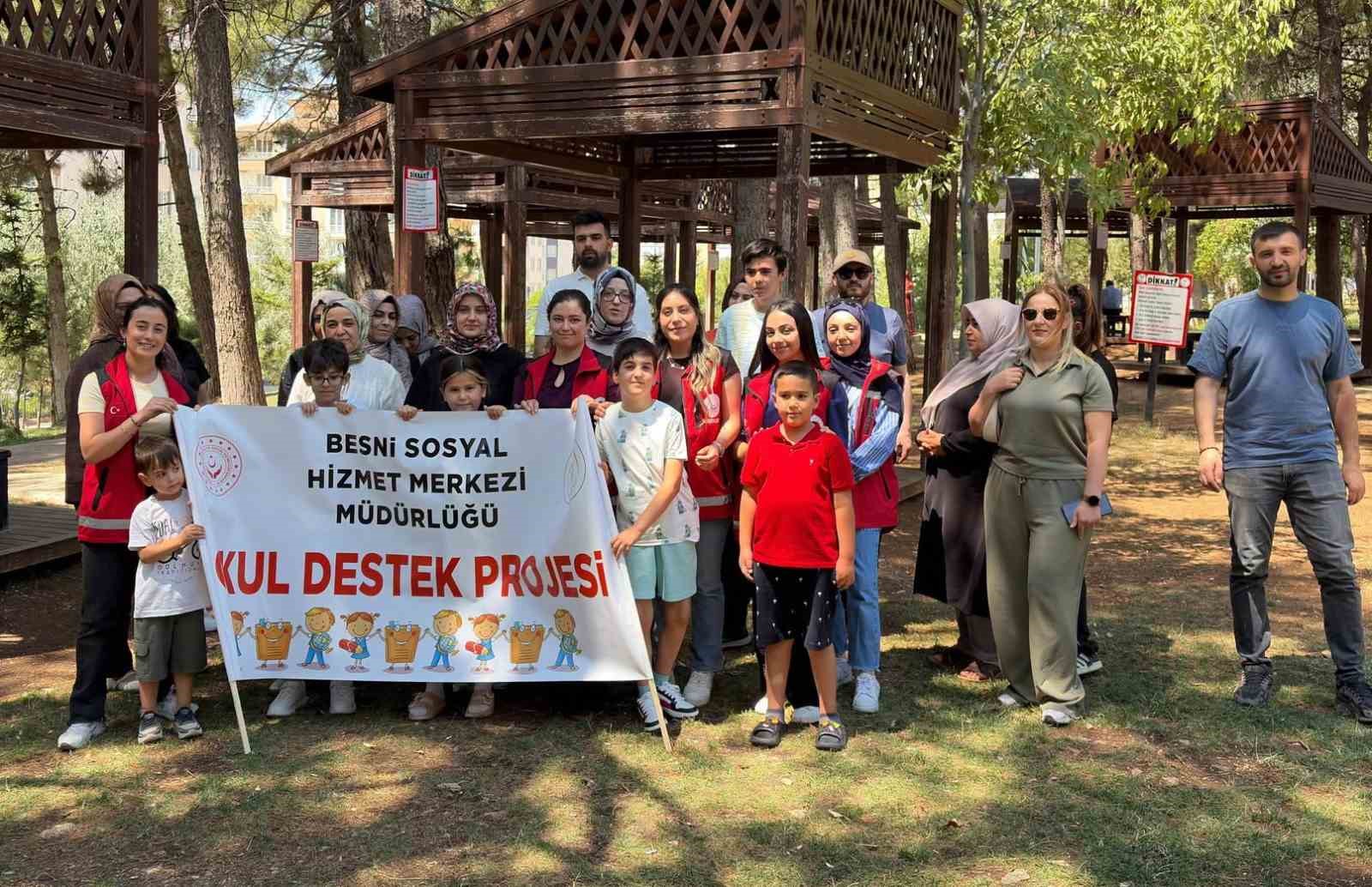 besni-de-sed-aileleri-ve-cocuklar-kahvalti-etkinliginde-bulustu