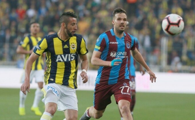 Kadıköy'de Havadan Konfeti Saçma Planı Polise Takıldı!