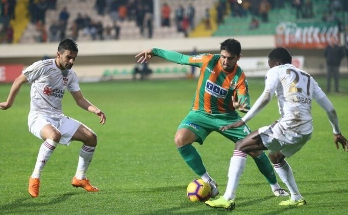 Ozan Tufan: "fenerbahçe'ye Borcumu Ödeyeceğim"